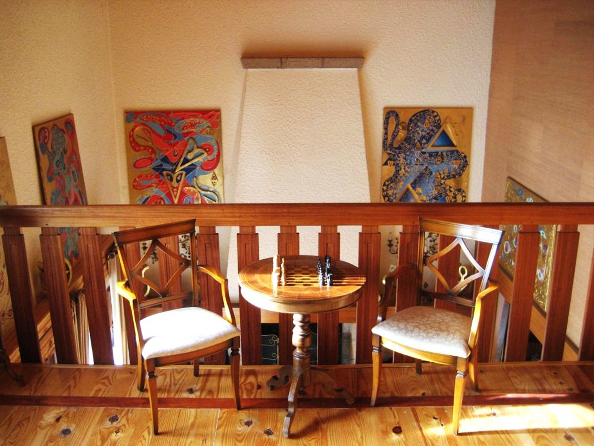 Балкон библиотеки